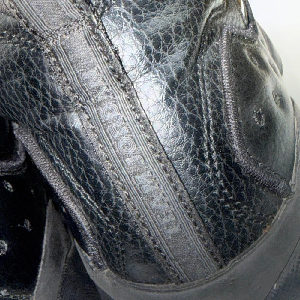 Jordan Team Showcase‎ Triple Black Kids Basketball Shoes 820273-002 Size 7Y